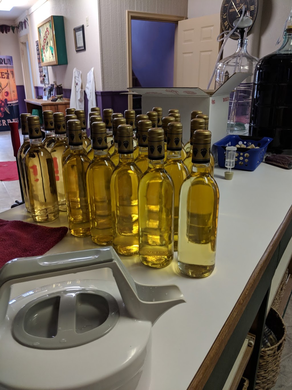 Rosies Wine | 314 S Copper, Greenwood, BC V0H 1J0, Canada | Phone: (250) 445-2100