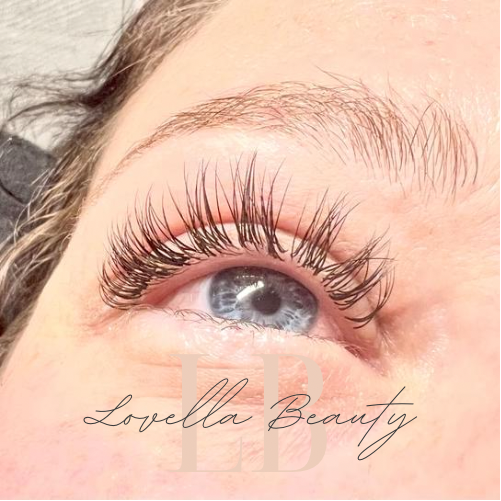 Lovella Beauty | 7 Eastwood Ave N, Oshawa, ON L1G 3Y5, Canada | Phone: (905) 213-5159