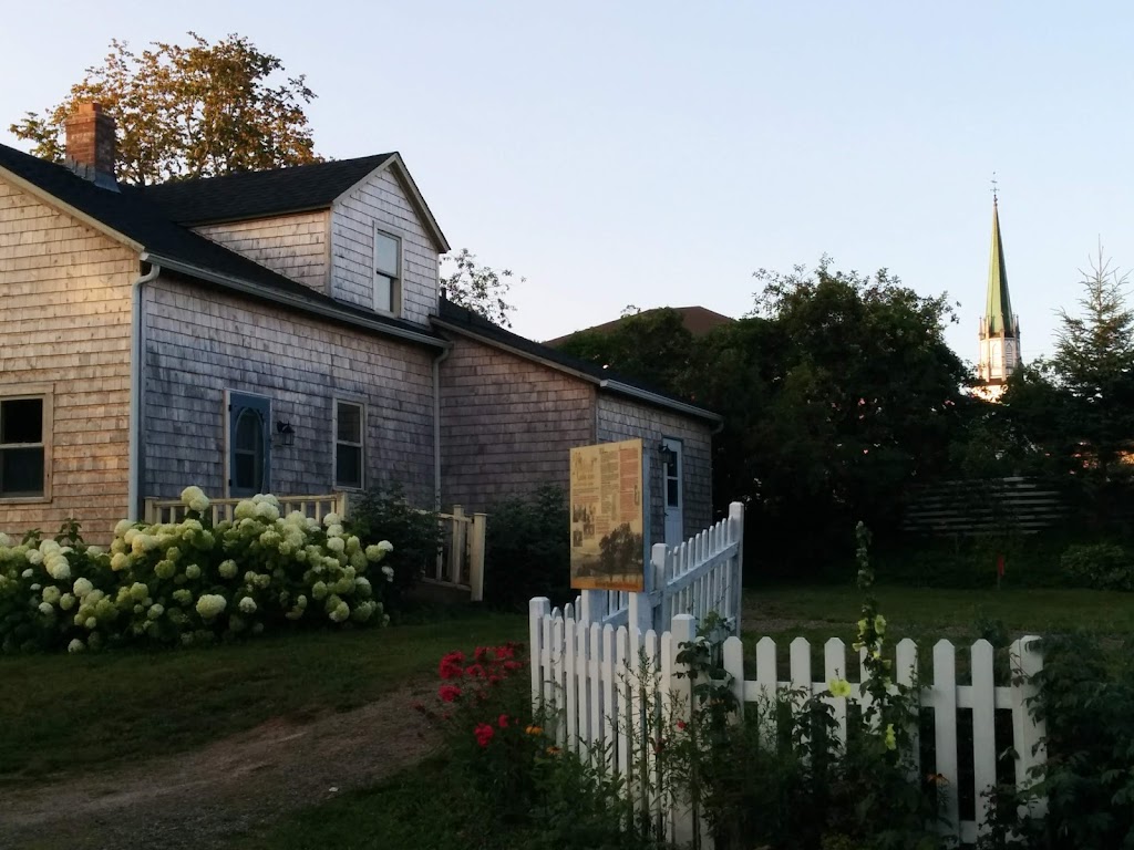 1810 Carter House Heritage Site and Tea Room | 874 NB-845, Kingston, NB E5N 1V3, Canada | Phone: (506) 832-2902