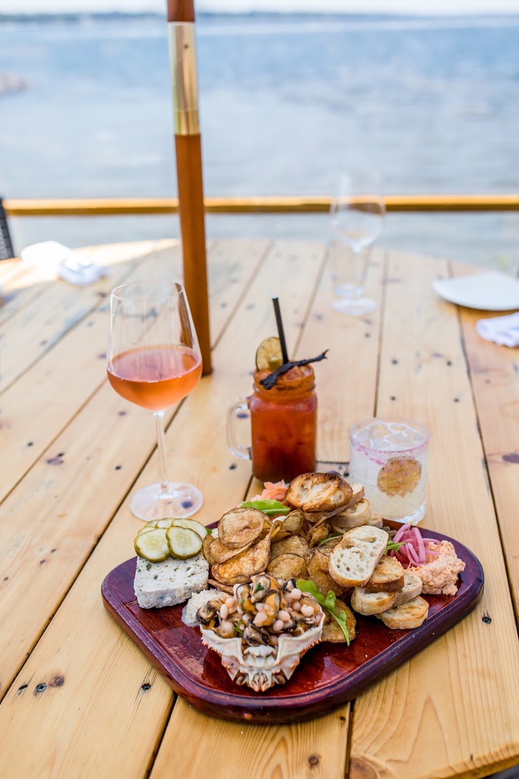 Wheelhouse In Georgetown | 7 West St, Georgetown, PE C0A 1L0, Canada | Phone: (902) 652-2474