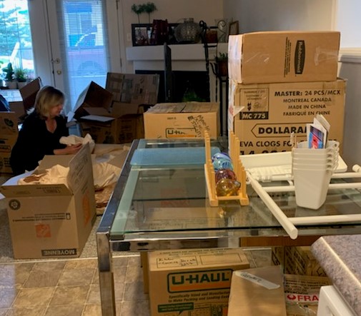 Blue and Gold Downsizing | 4519 Stanley Rd SW, Calgary, AB T2S 2P8, Canada | Phone: (403) 401-8096