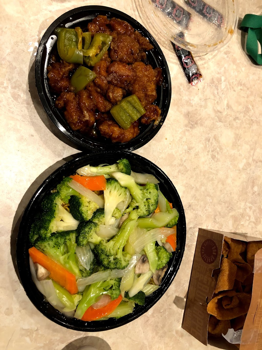 Asia Wok Chinese Food Take-Out | 2026 Tenth Line Rd, Orléans, ON K4A 4X4, Canada | Phone: (613) 837-2233