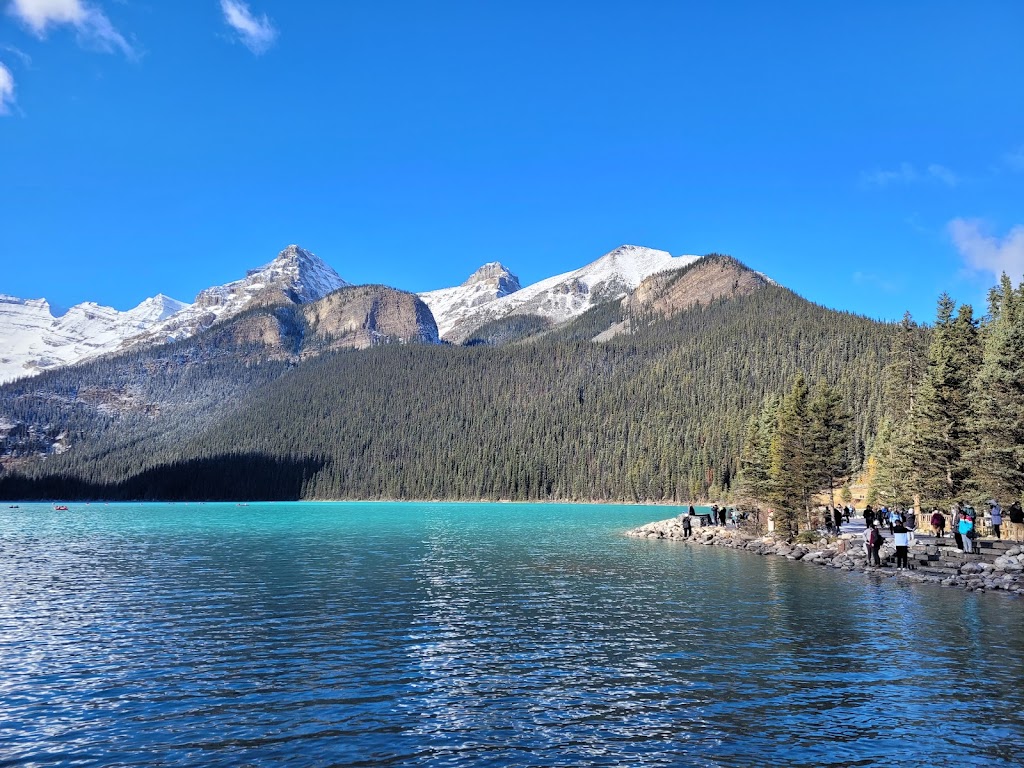 Elkhorn Lodge | 124 Spray Ave, Banff, AB T1L 1A1, Canada | Phone: (403) 762-2299