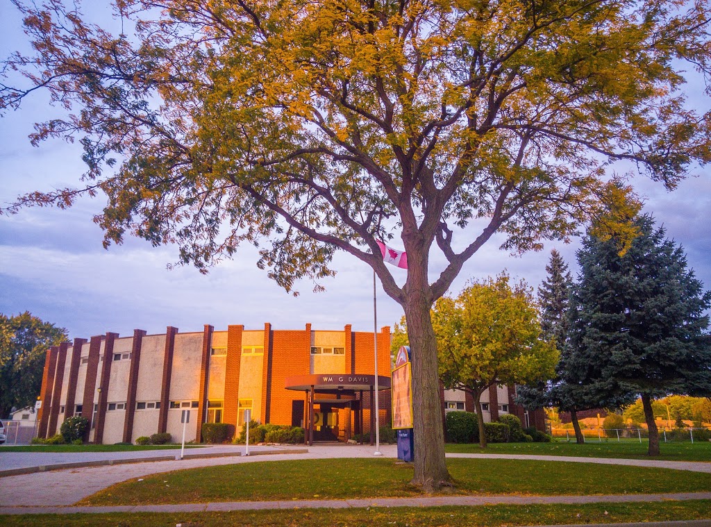 William G Davis Public School | 2855 Rivard St, Windsor, ON N8T 2H9, Canada | Phone: (519) 945-1147