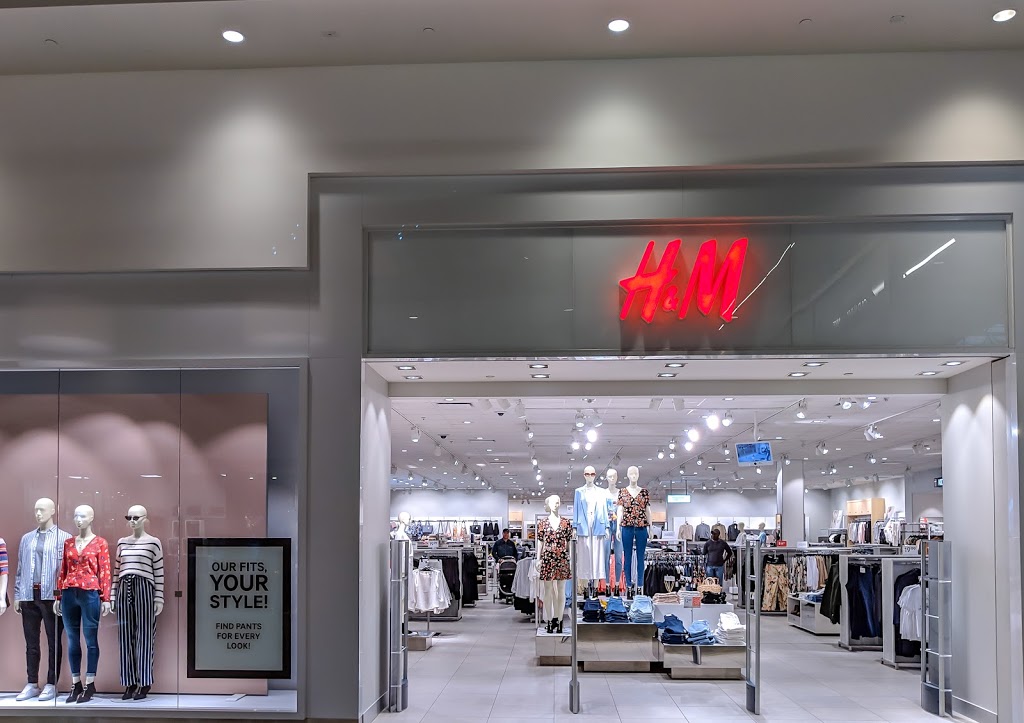 H&M | 1 Outlet Collection Way, Edmonton, AB T9E 1J6, Canada | Phone: (855) 272-7007