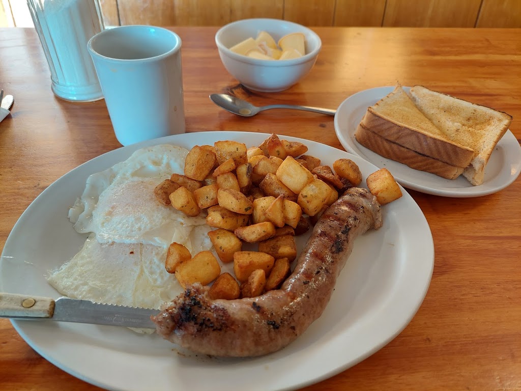 DNLs Restaurant | 329 Main St, Sauble Beach, ON N0H 2G0, Canada | Phone: (519) 422-2003