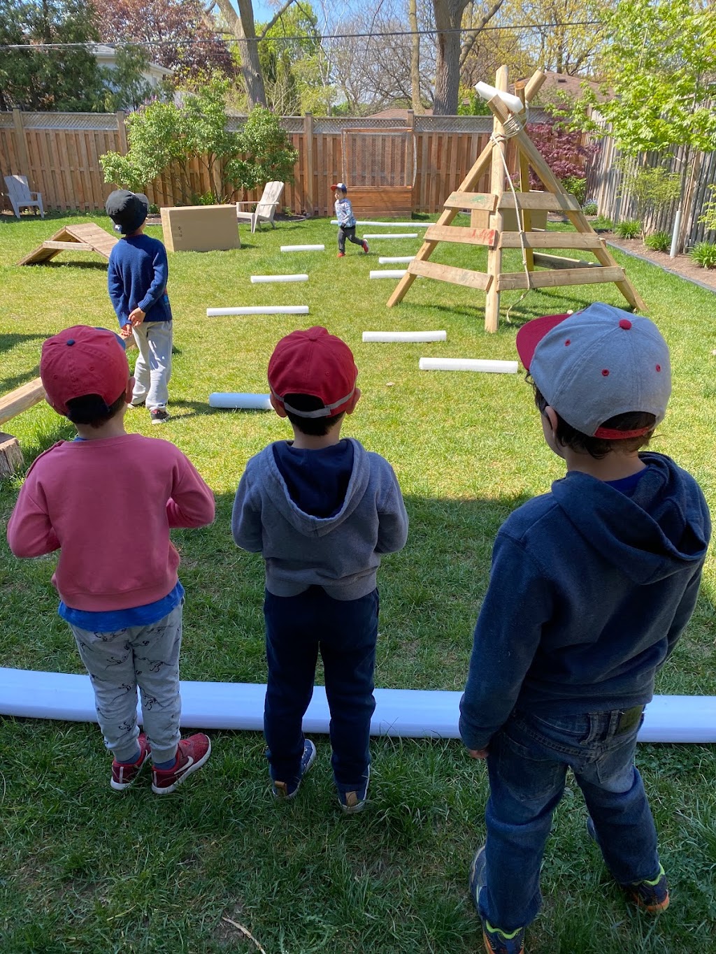 Maleta School | 438 Southland Crescent, Oakville, ON L6L 3N8, Canada | Phone: (289) 993-4841