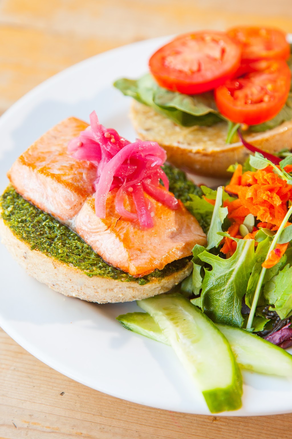 Aphrodites Organic Cafe | 3605 W 4th Ave, Vancouver, BC V6R 1P2, Canada | Phone: (604) 733-8308