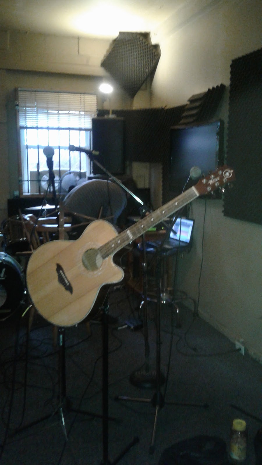 Groove Room Rehearsal Studios | 15 Towns Rd, Etobicoke, ON M8Z 1A2, Canada | Phone: (416) 259-3325