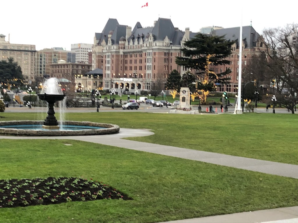 Best Victoria Tours | 211 Dallas Rd, Victoria, BC V8V 1A1, Canada | Phone: (778) 557-1789