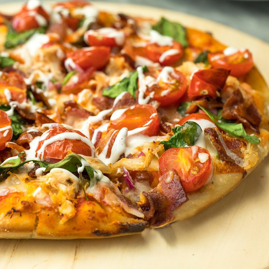 Pizzeria Casa Rita | 550 Bd Beaconsfield, Beaconsfield, QC H9W 4E2, Canada | Phone: (514) 697-3722