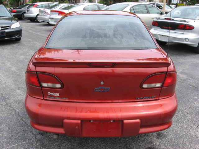 Matkath Auto Sales | 925 Queensdale Ave E, Hamilton, ON L8V 1N5, Canada | Phone: (905) 549-2277