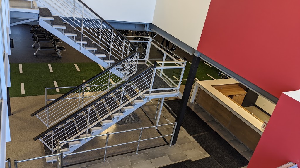 World Gym | 9200 Boulevard de lAcadie, Montréal, QC H4N 2T2, Canada | Phone: (438) 500-6500
