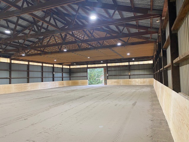 Les Écuries Harnois | 460 Rang de la Rivière N, Saint-Liguori, QC J0K 2X0, Canada | Phone: (450) 916-3317