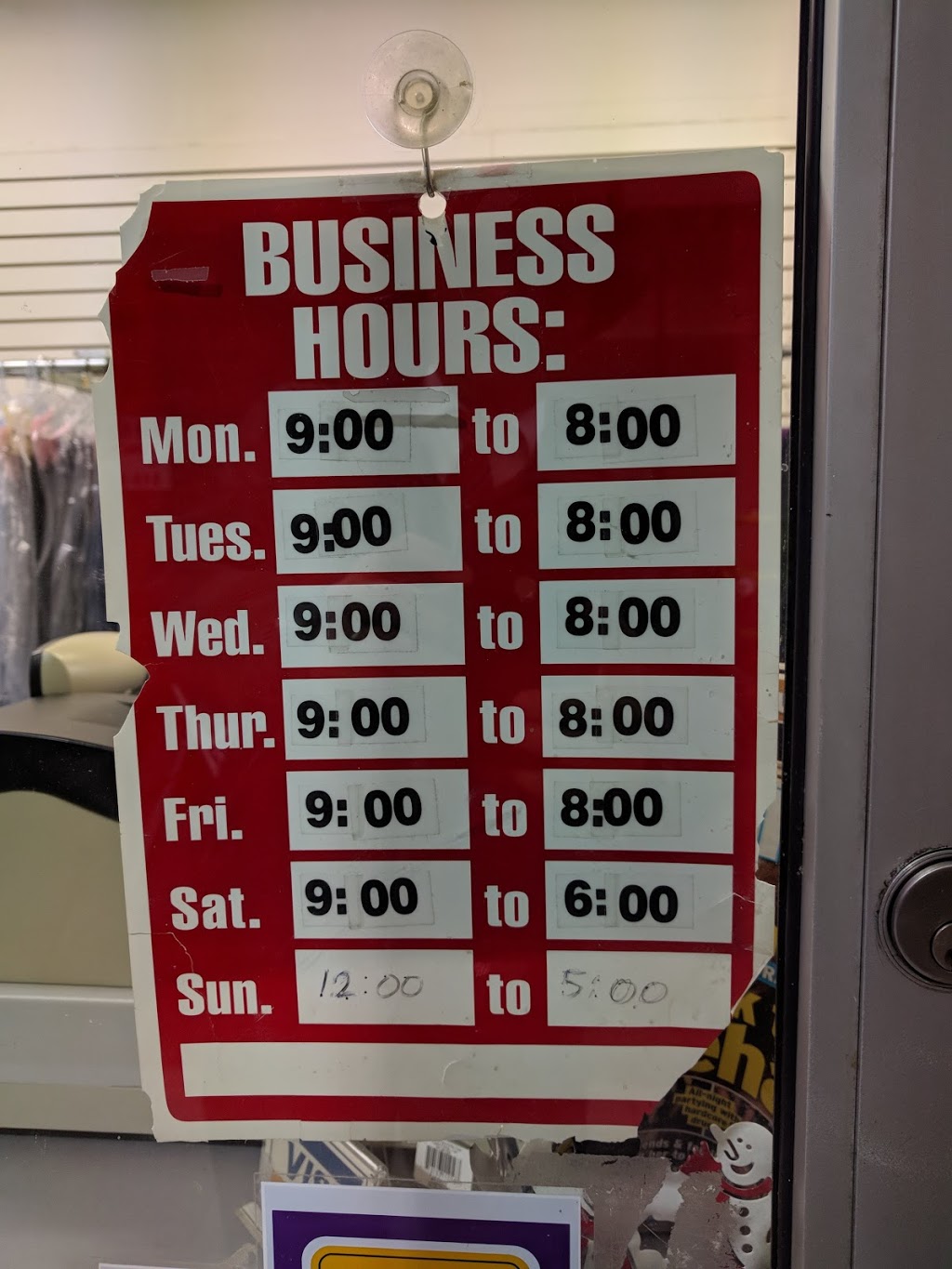 London Dry Clean | 530 Oxford St W, London, ON N6H 1T6, Canada | Phone: (519) 936-8392