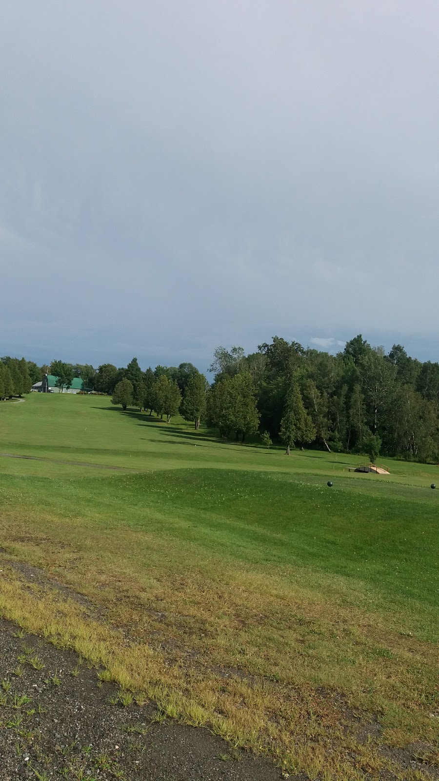 Club De Golf Valcourt | 1000 Rue Champêtre, Valcourt, QC J0E 2L0, Canada | Phone: (450) 532-3505