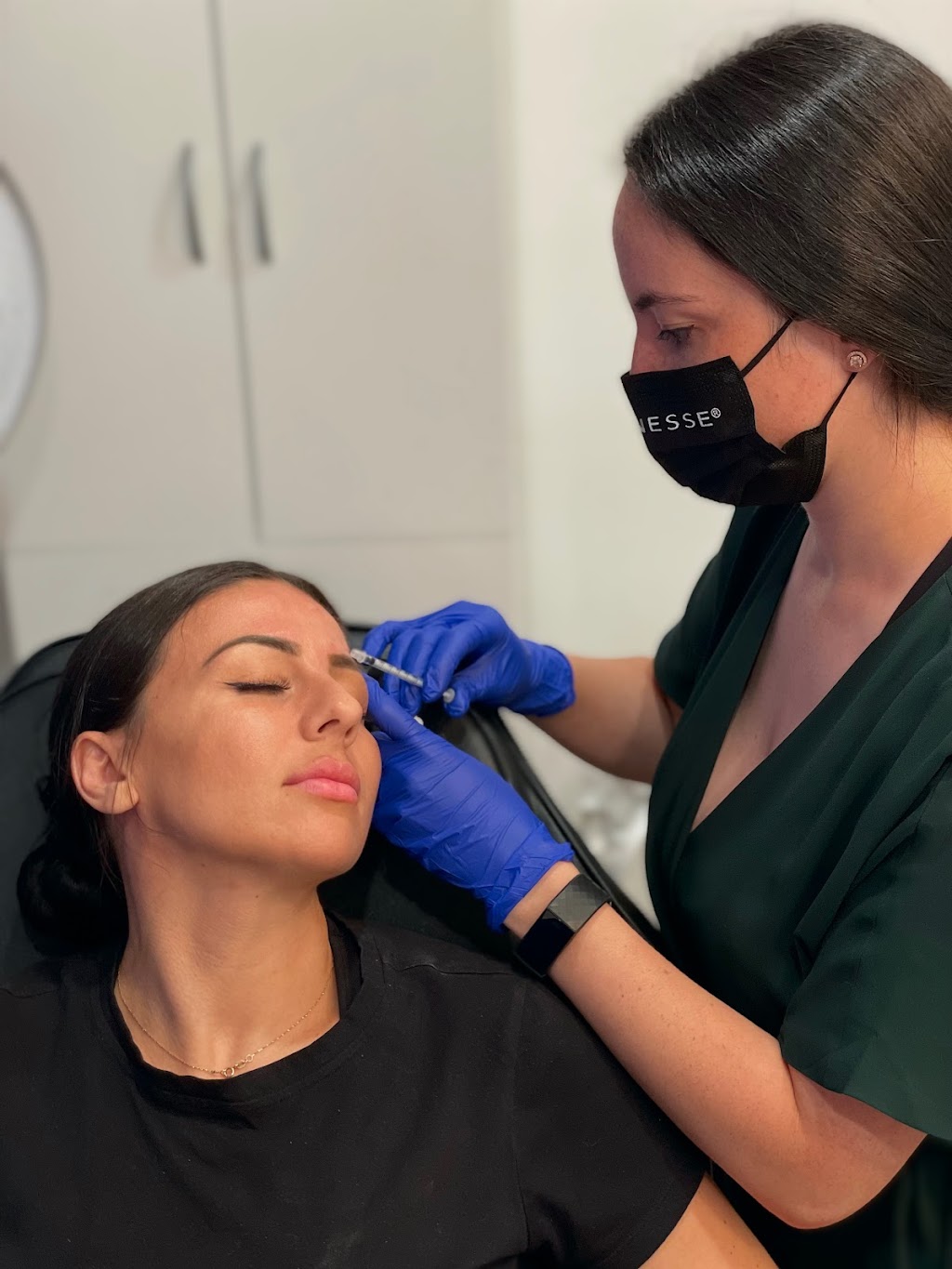 Freezefillglow Medical Aesthetics Bar | 1070 Main St W, Hamilton, ON L8S 1B3, Canada | Phone: (905) 460-4569
