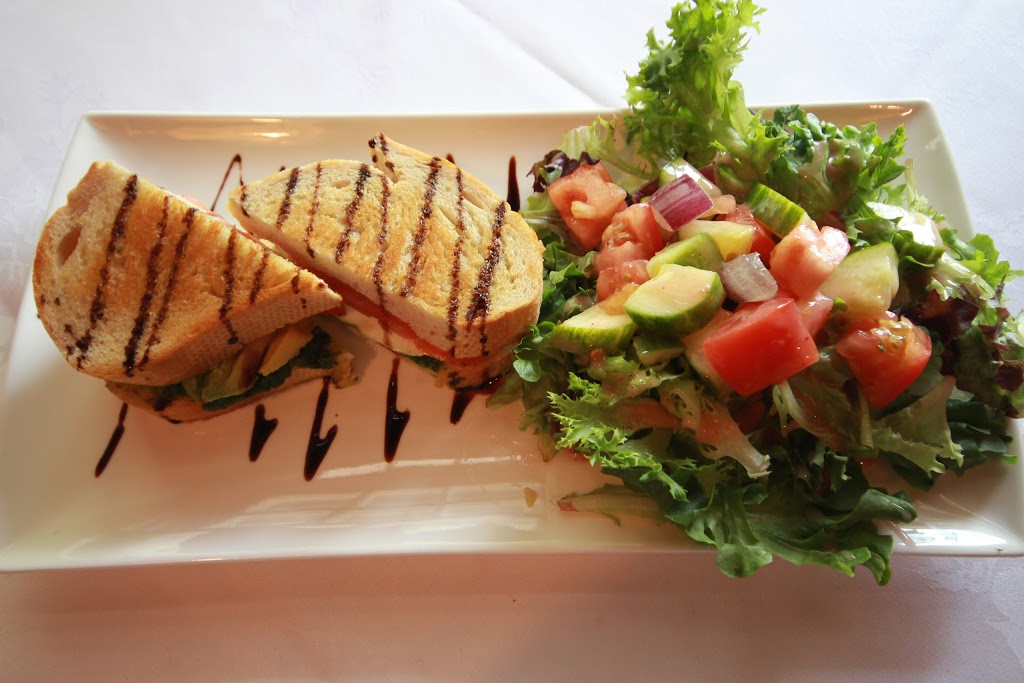 Cafe Pot-Au-Feu | 794 Chemin Riverside, Wakefield, QC J0X 3G0, Canada | Phone: (819) 459-2080