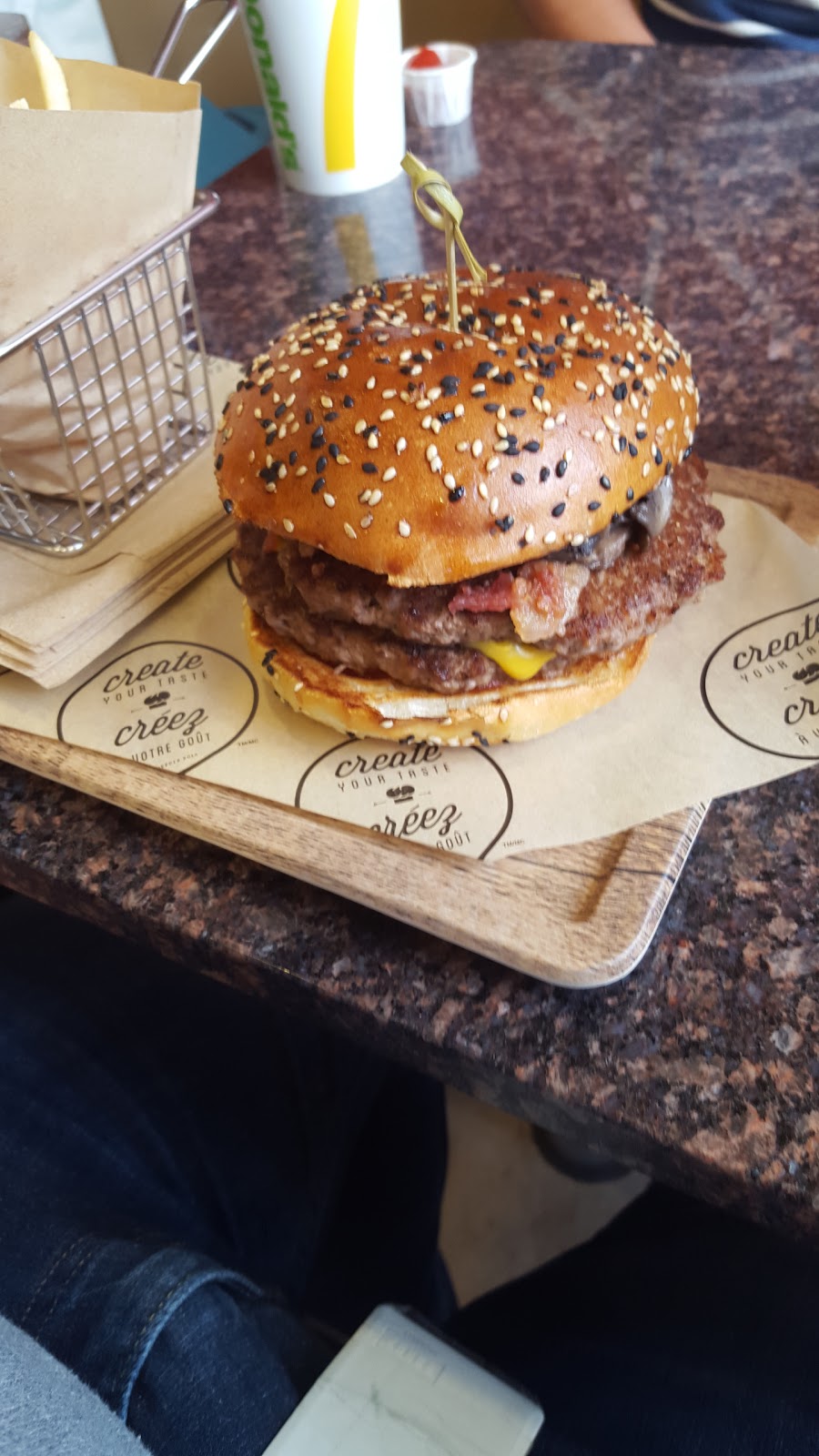 McDonalds | 6415 Rue Sherbrooke E, Montréal, QC H1N 1C5, Canada | Phone: (514) 252-1318