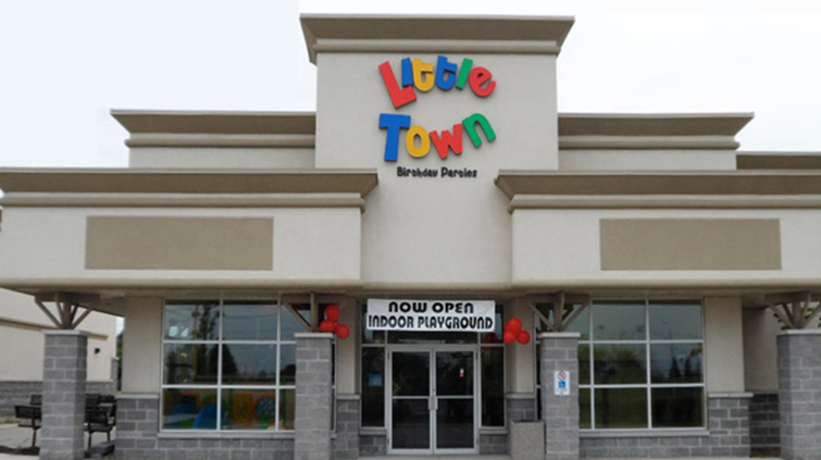 Little Town Childcare and Montessori | 122 Queens Plate Dr, Etobicoke, ON M9W 0B4, Canada | Phone: (647) 333-1450