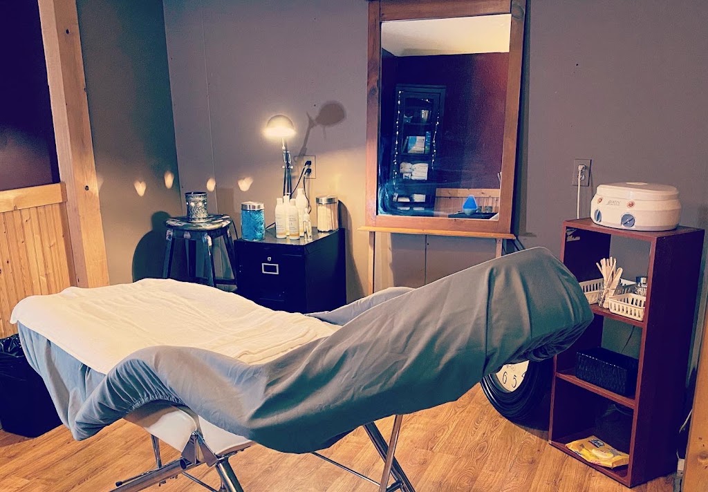EDM Silk Waxing studio | 14815 75a St NW, Edmonton, AB T5C 1A4, Canada | Phone: (587) 905-0434