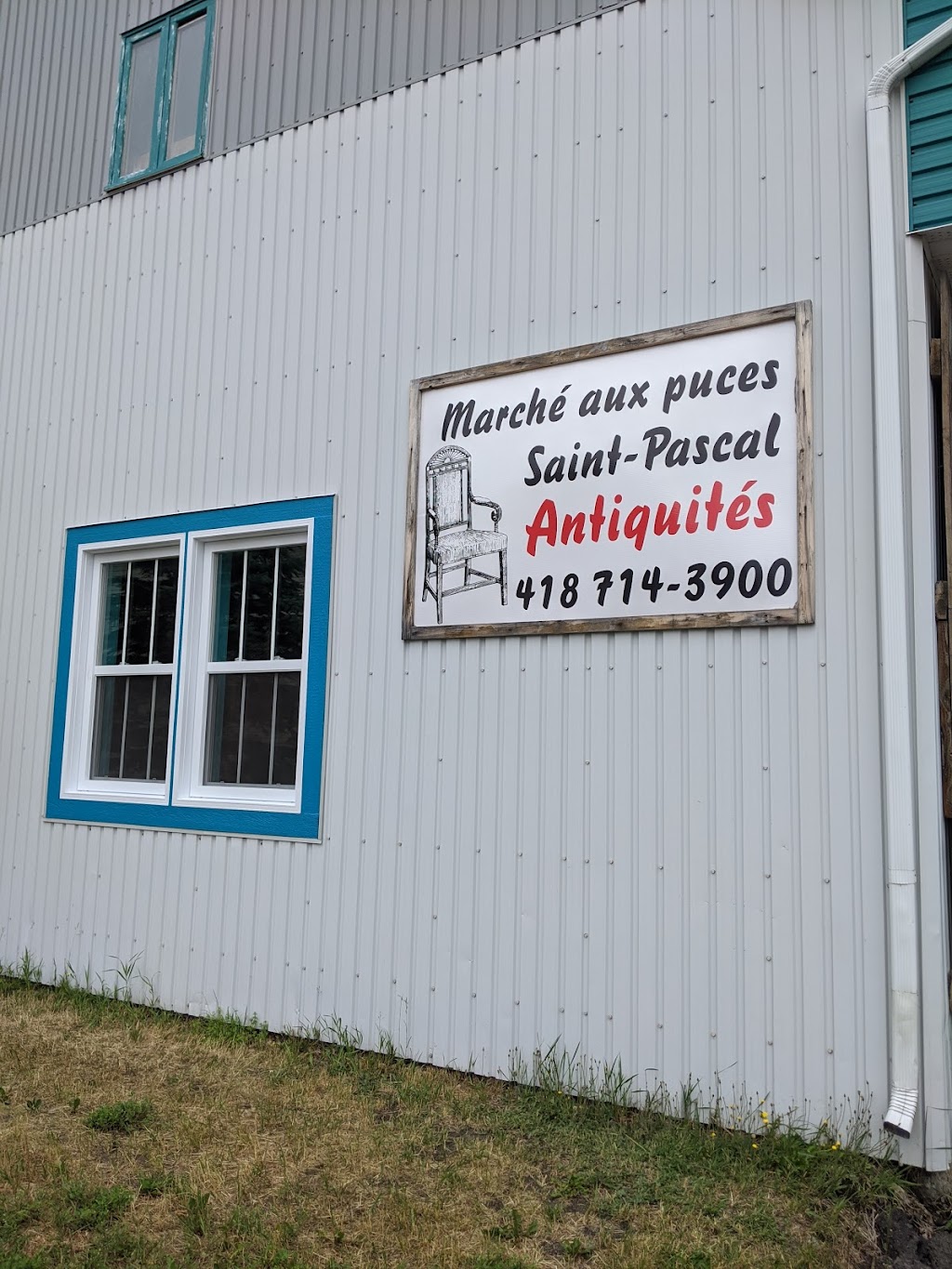 Marche Aux Puces Saint-Pascal Antiquites | 295 Av. Patry, Saint-Pascal, QC G0L 3Y0, Canada | Phone: (418) 714-3900