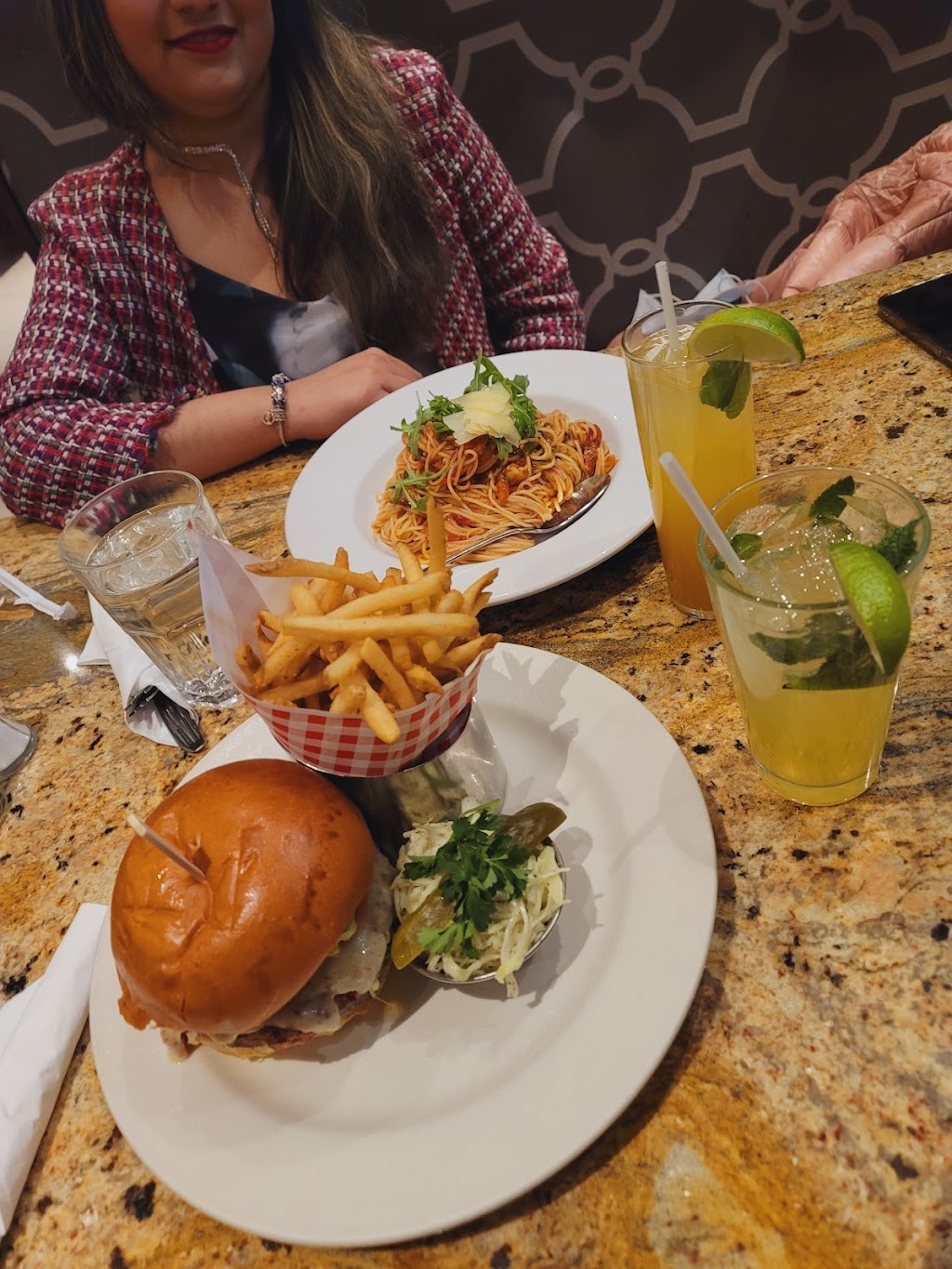 Elixor | 3237 Bd des Sources, Dollard-des-Ormeaux, QC H9B 1Z6, Canada | Phone: (514) 683-7778