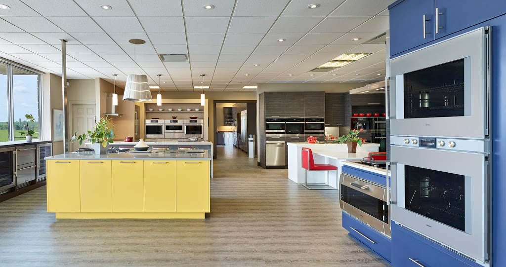 AMG Studios | 111 Watson Rd S, Guelph, ON N1L 1E4, Canada | Phone: (519) 763-3264