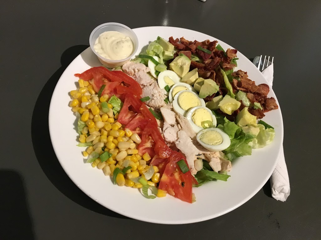 Fairways Grill & Patio | 900 Golf Course Rd, Hope, BC V0X 1L0, Canada | Phone: (604) 869-5881
