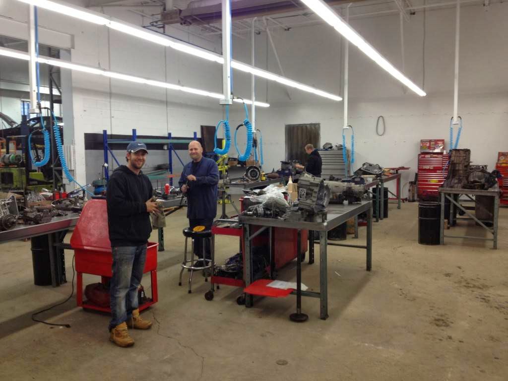 Transmission Eastern, réparation et l’entretien de transmissions | 8857 Boul Henri-Bourassa O, Saint-Laurent, QC H4S 1P7, Canada | Phone: (514) 956-9103