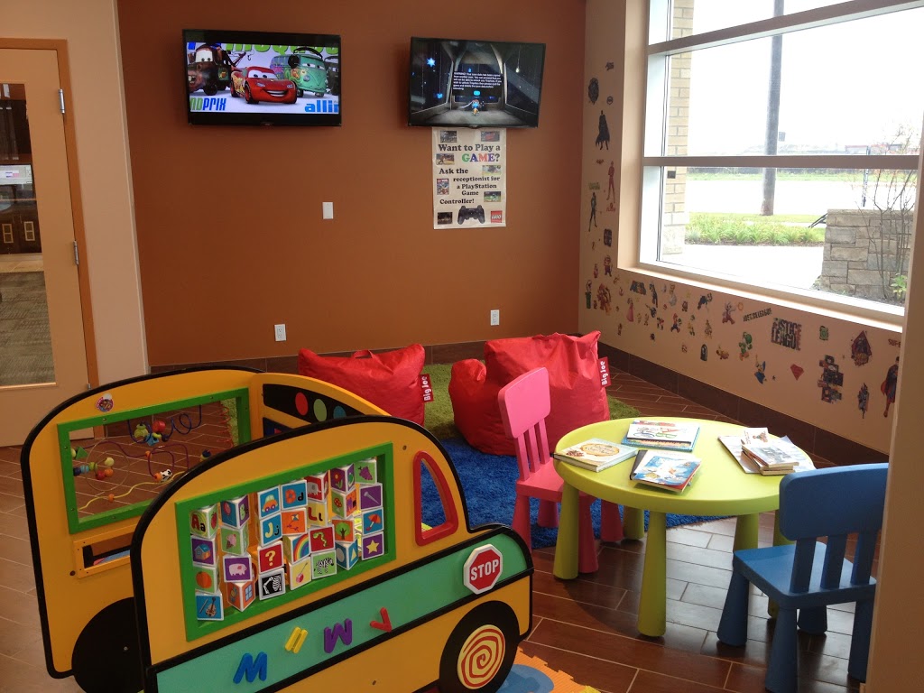 Family Smiles Dental | 4903 Thomas Alton Blvd, Burlington, ON L7M 0W8, Canada | Phone: (905) 331-2424