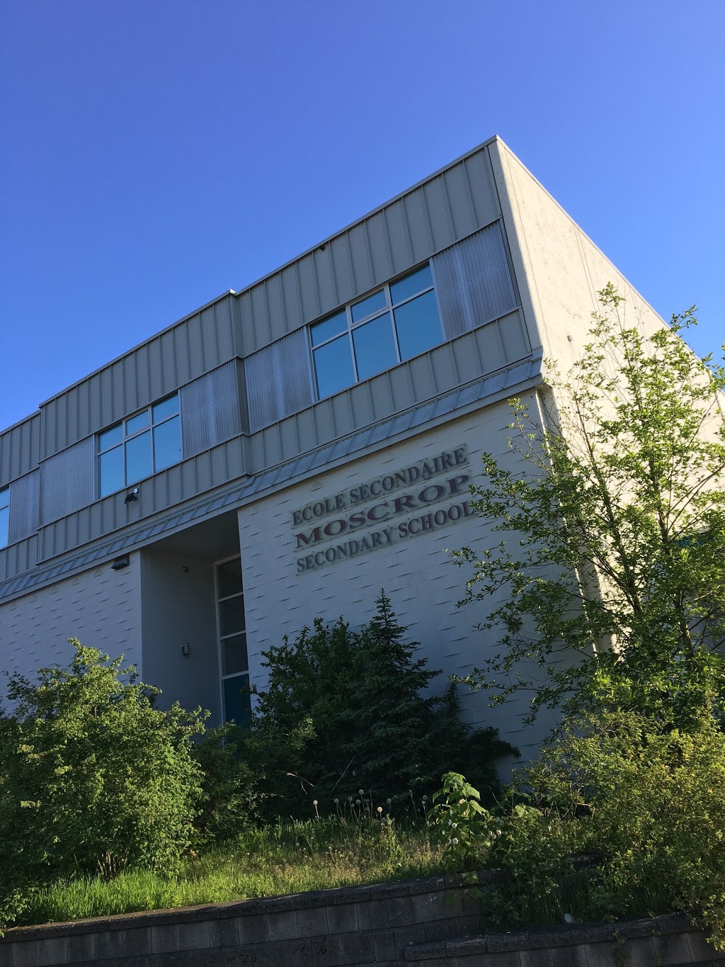 Moscrop Secondary School | 4433 Moscrop St, Burnaby, BC V5G 2G3, Canada | Phone: (604) 296-6895