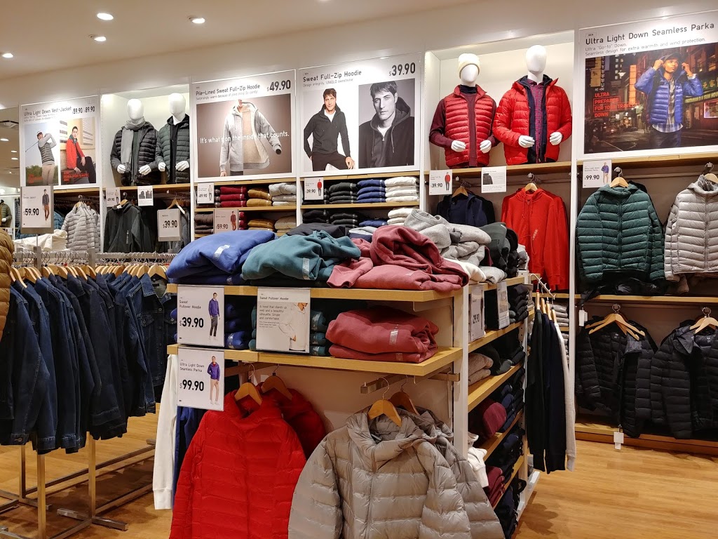 Uniqlo Markville | 5000 Hwy 7, Markham, ON L3R 4M9, Canada | Phone: (905) 960-2768