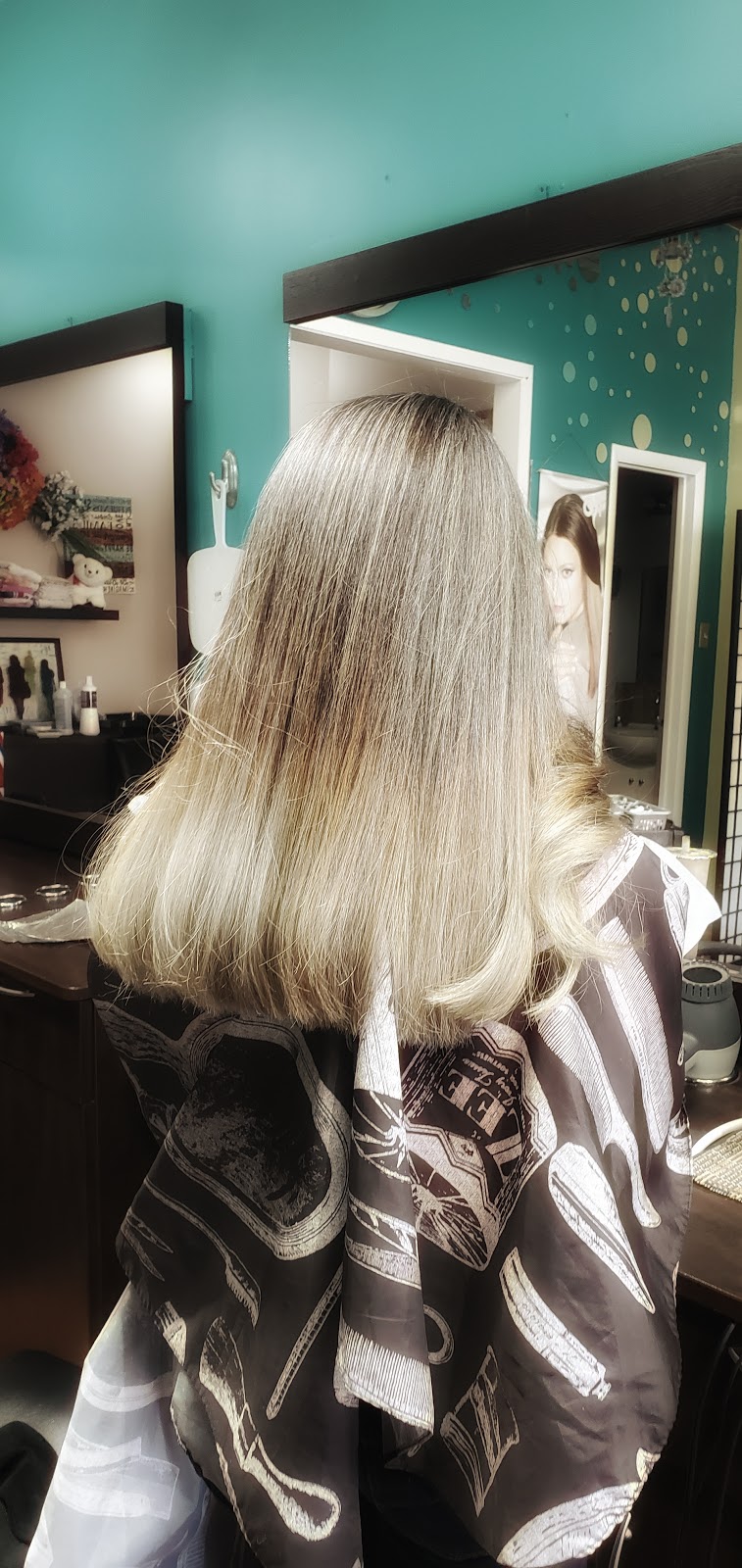 Lester Navarro Hair Salon | 280 St Annes Rd #2, Winnipeg, MB R2M 3A7, Canada | Phone: (204) 963-2965