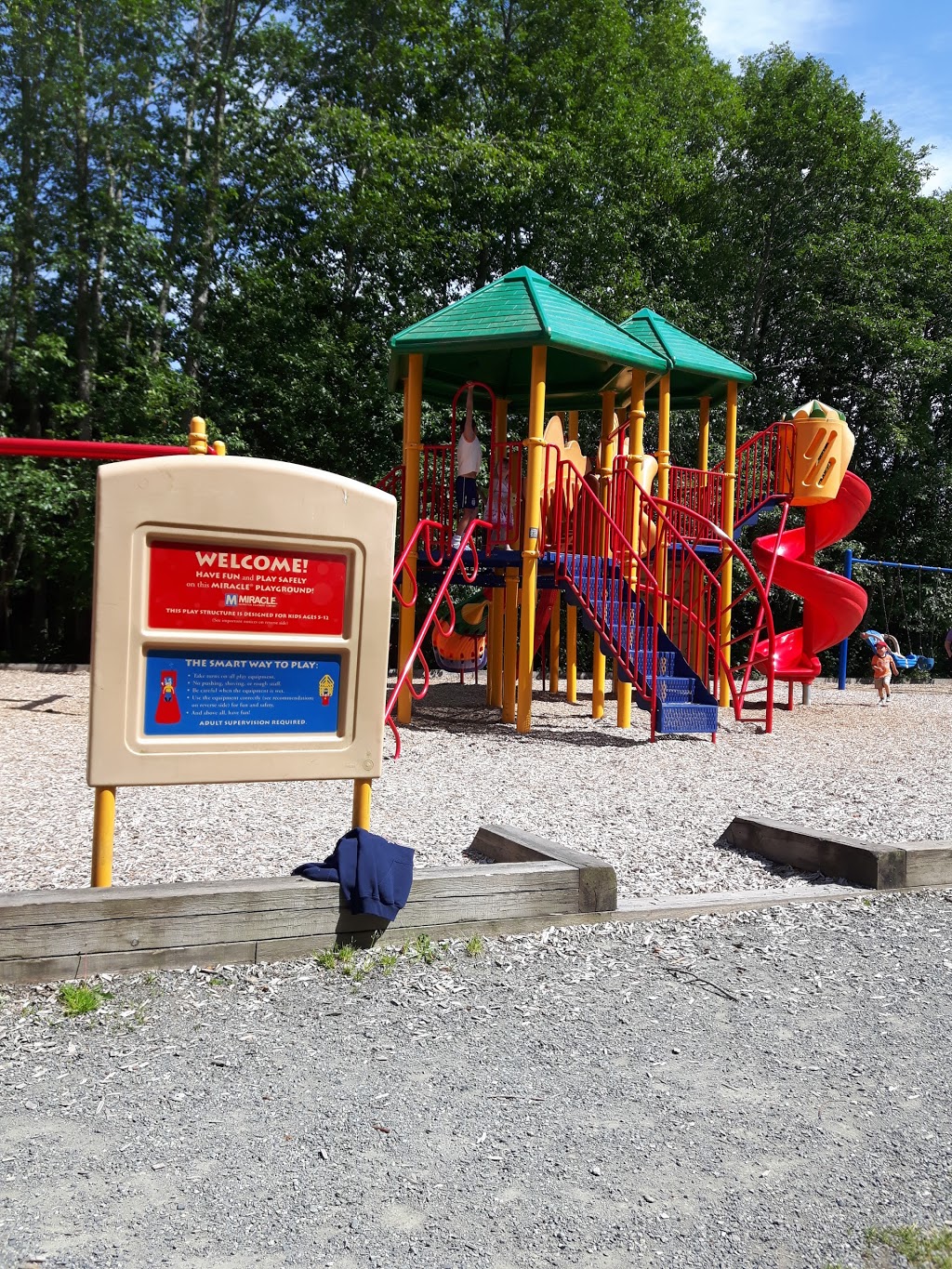 Broomhill Community park | 2246-2280 Pyrite Dr, Sooke, BC V9Z 0M6, Canada