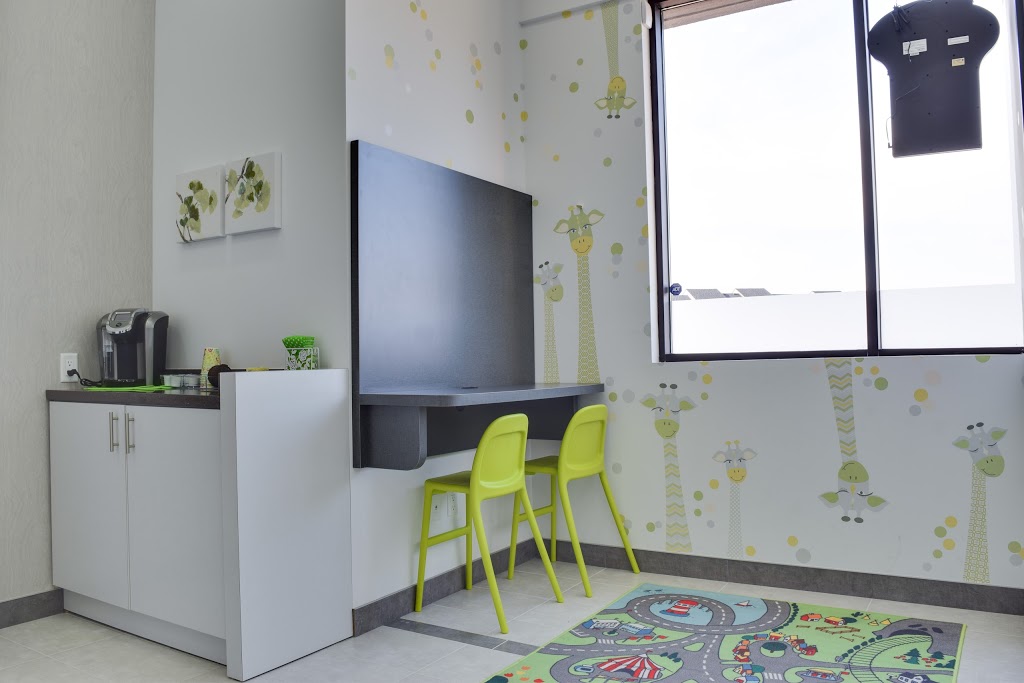 LimeGreen Dental | 310 Limeridge Rd W Unit#8B, Hamilton, ON L9C 2V2, Canada | Phone: (905) 383-7979