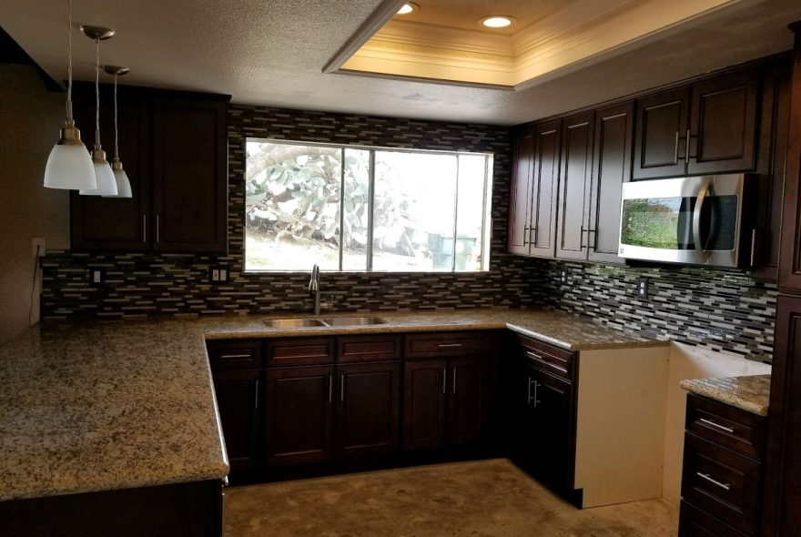 Realwood Cabinets | 7129 Argyll Rd NW, Edmonton, AB T6B 2C5, Canada | Phone: (780) 695-9191