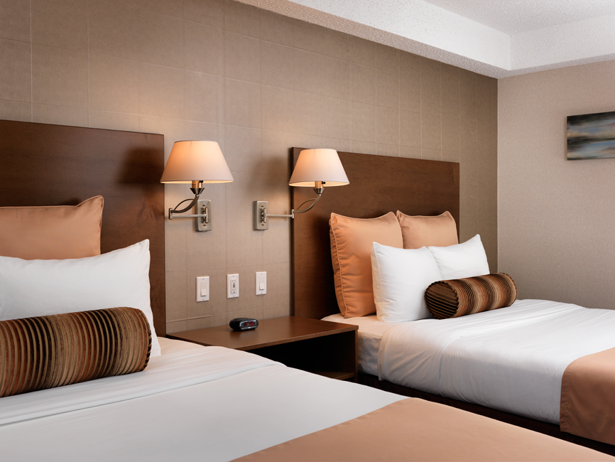Huntingdon Manor Hotel | 330 Quebec St, Victoria, BC V8V 1W3, Canada | Phone: (250) 381-3456