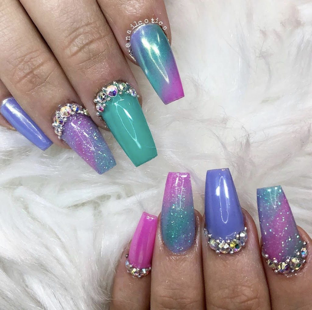 Nailcotics | 39 Osborne Park SW, Airdrie, AB T4B 4A2, Canada | Phone: (403) 397-7894