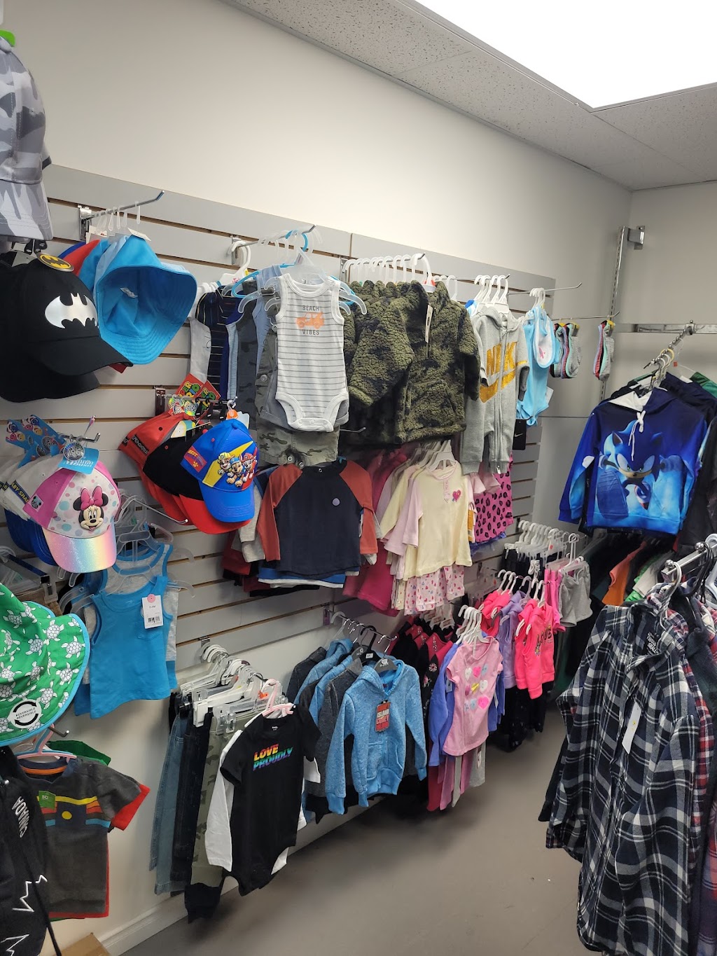 LIQUIDATION LANAUDIÈRE | 353 Rue du Precieux Sang, Joliette, QC J6E 2M4, Canada | Phone: (450) 271-6587