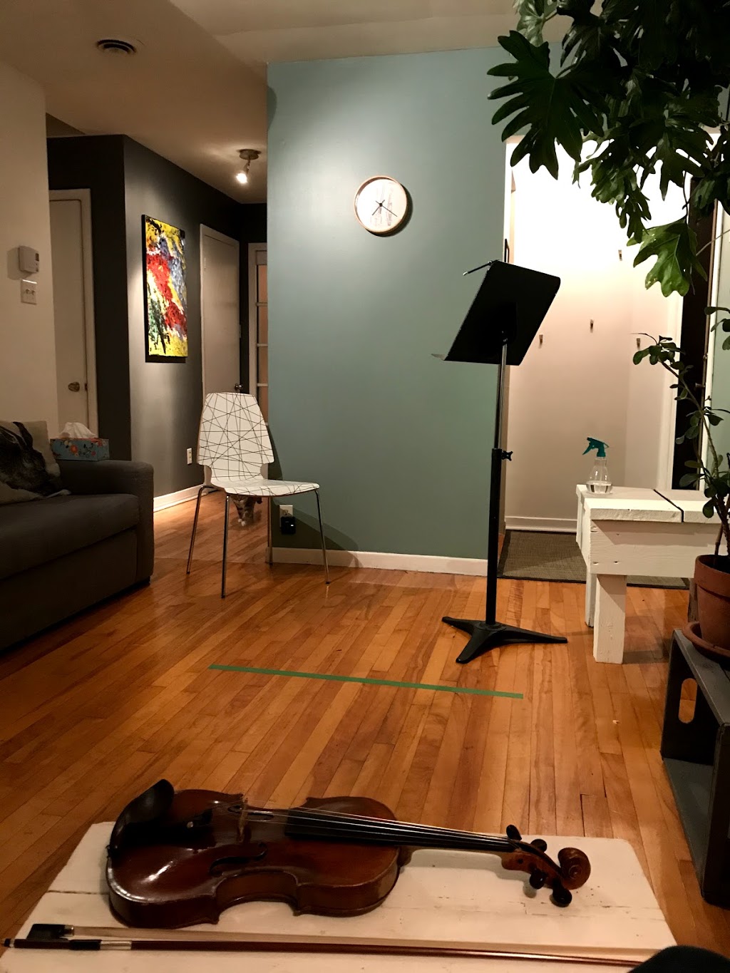 Cours De Violon, Isabelle Courtois Professeur | 7801 Rue Sainte-Claire, Montréal, QC H1L 1V8, Canada | Phone: (514) 523-4325