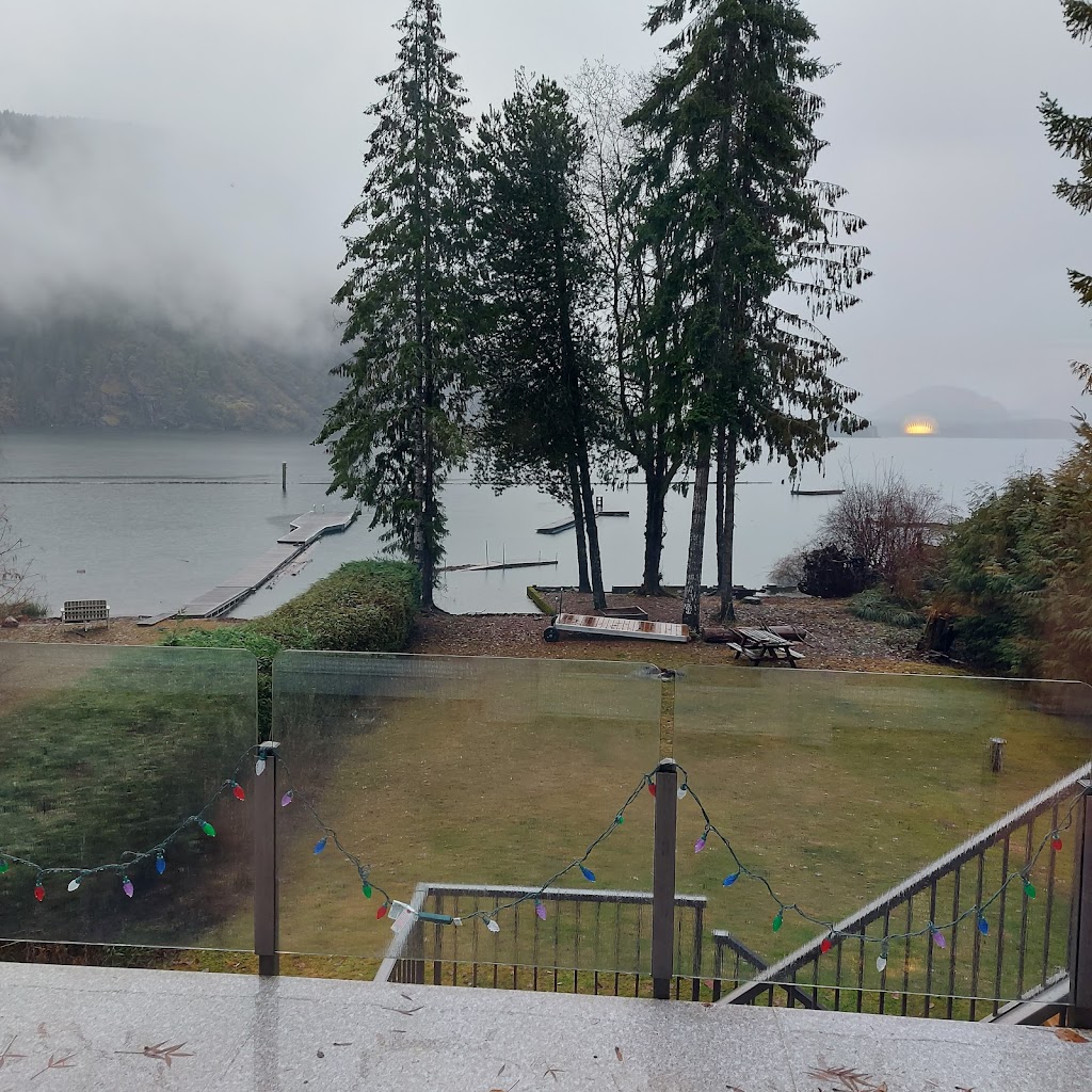 Victoria Custom Railings | 2053 Stellys Cross Rd, Saanichton, BC V8M 1M4, Canada | Phone: (250) 360-7660