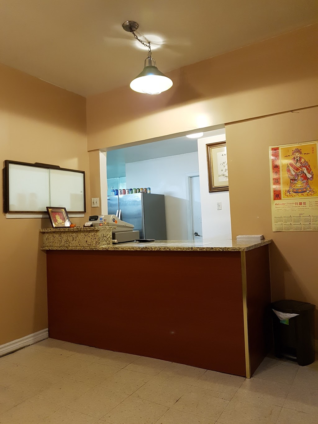 Hung Fatt Chinese Restaurant | 2108 Montreal Rd, Gloucester, ON K1J 6M8, Canada | Phone: (613) 745-9894