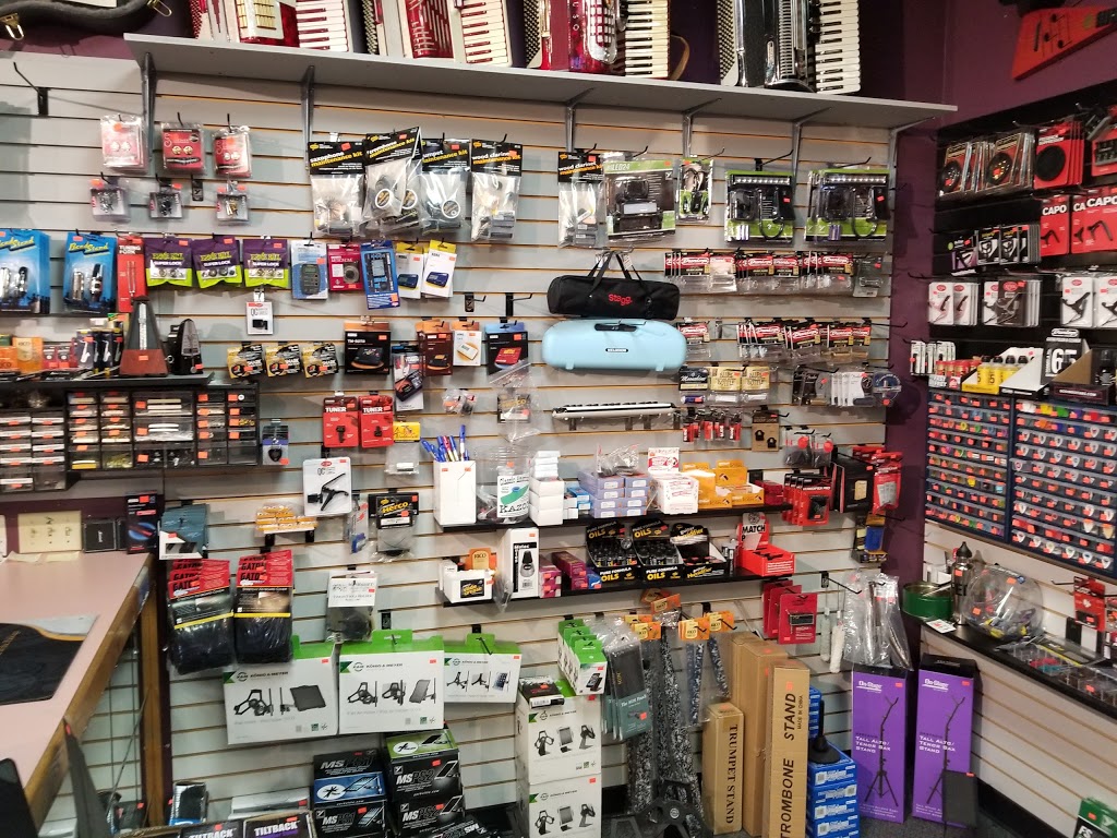 Pat Alonzo Music Shop | 139 Charing Cross St, Brantford, ON N3R 2J3, Canada | Phone: (519) 753-6804