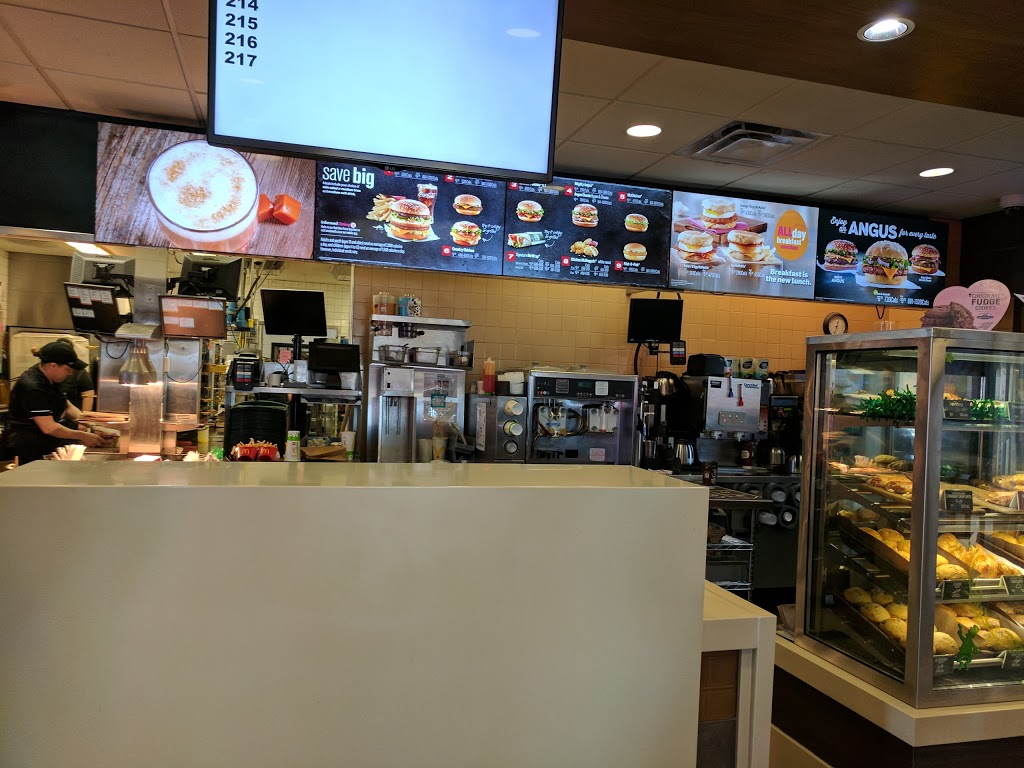 McDonalds | 475 Centre St N, Napanee, ON K7R 3S4, Canada | Phone: (613) 354-9707