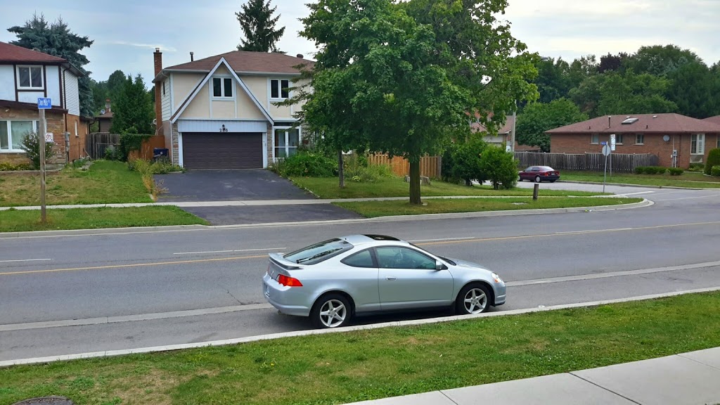 McNicoll Park | 215 McNicoll Ave, North York, ON M2H, Canada | Phone: (416) 338-4386