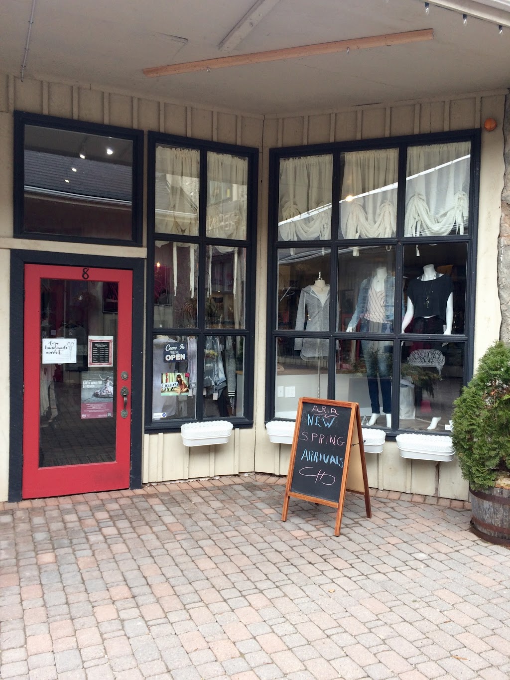 ARIA boutique | 45 mill street west #8, Elora, ON N0B 1S0, Canada | Phone: (519) 846-0404