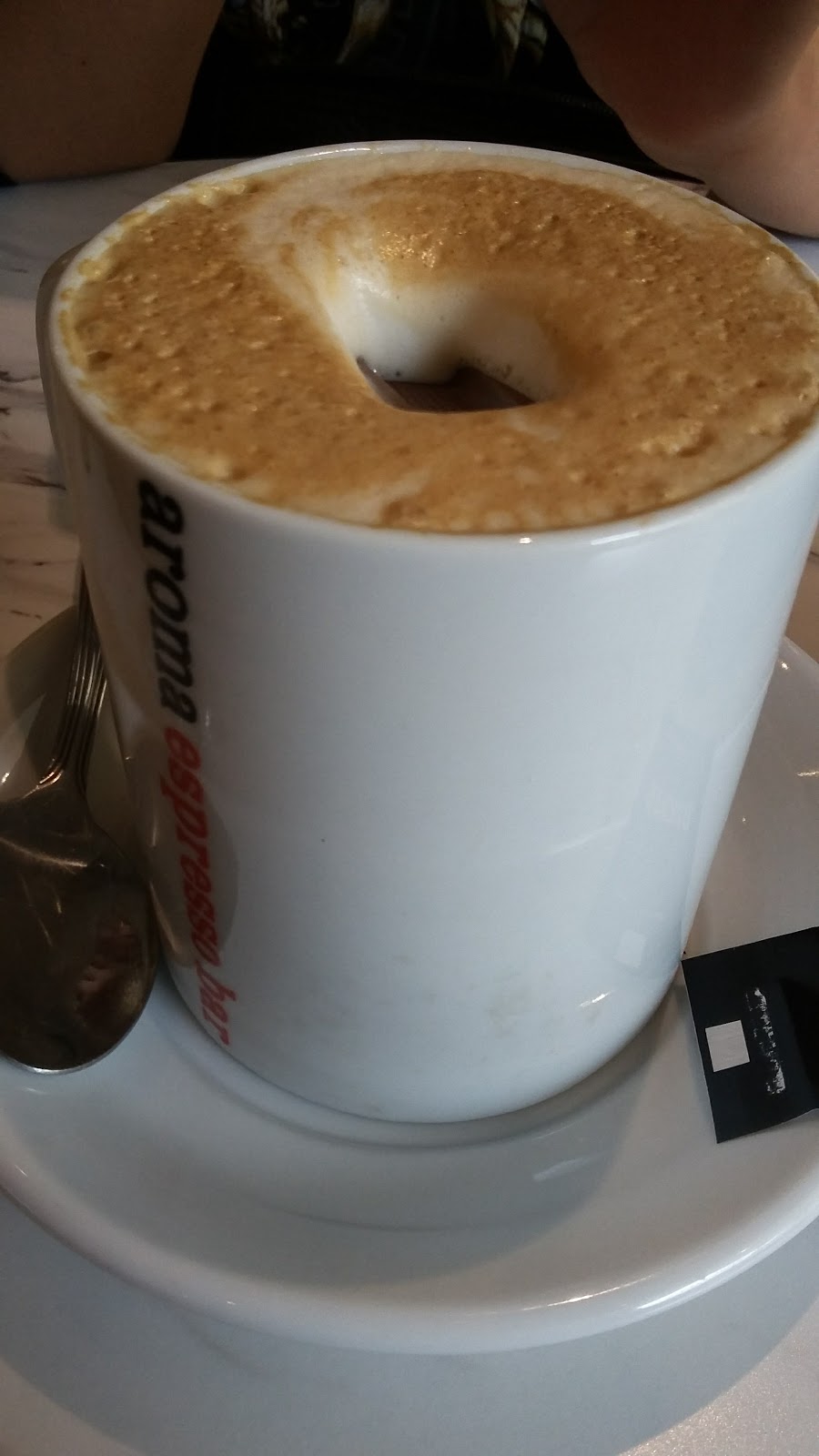 Aroma Espresso Bar Oshawa Centre | 419 King St W, Oshawa, ON L1J 2K5, Canada | Phone: (905) 240-5565