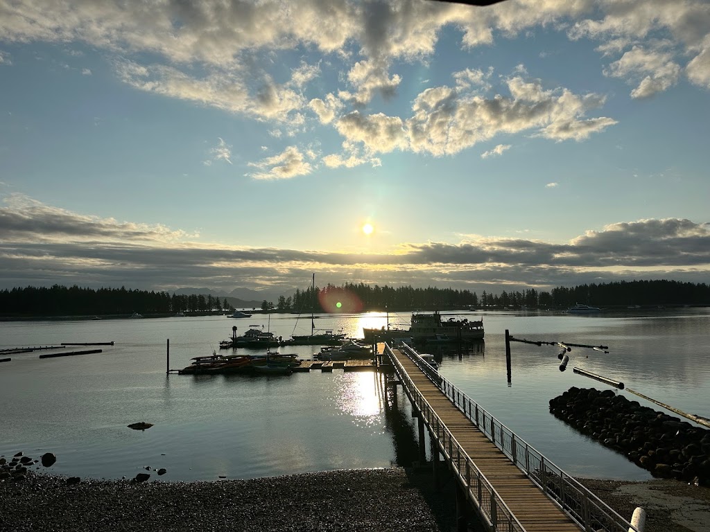Taku Resort and Marina | 616 Taku Rd, Heriot Bay, BC V0P 1H0, Canada | Phone: (250) 285-3031