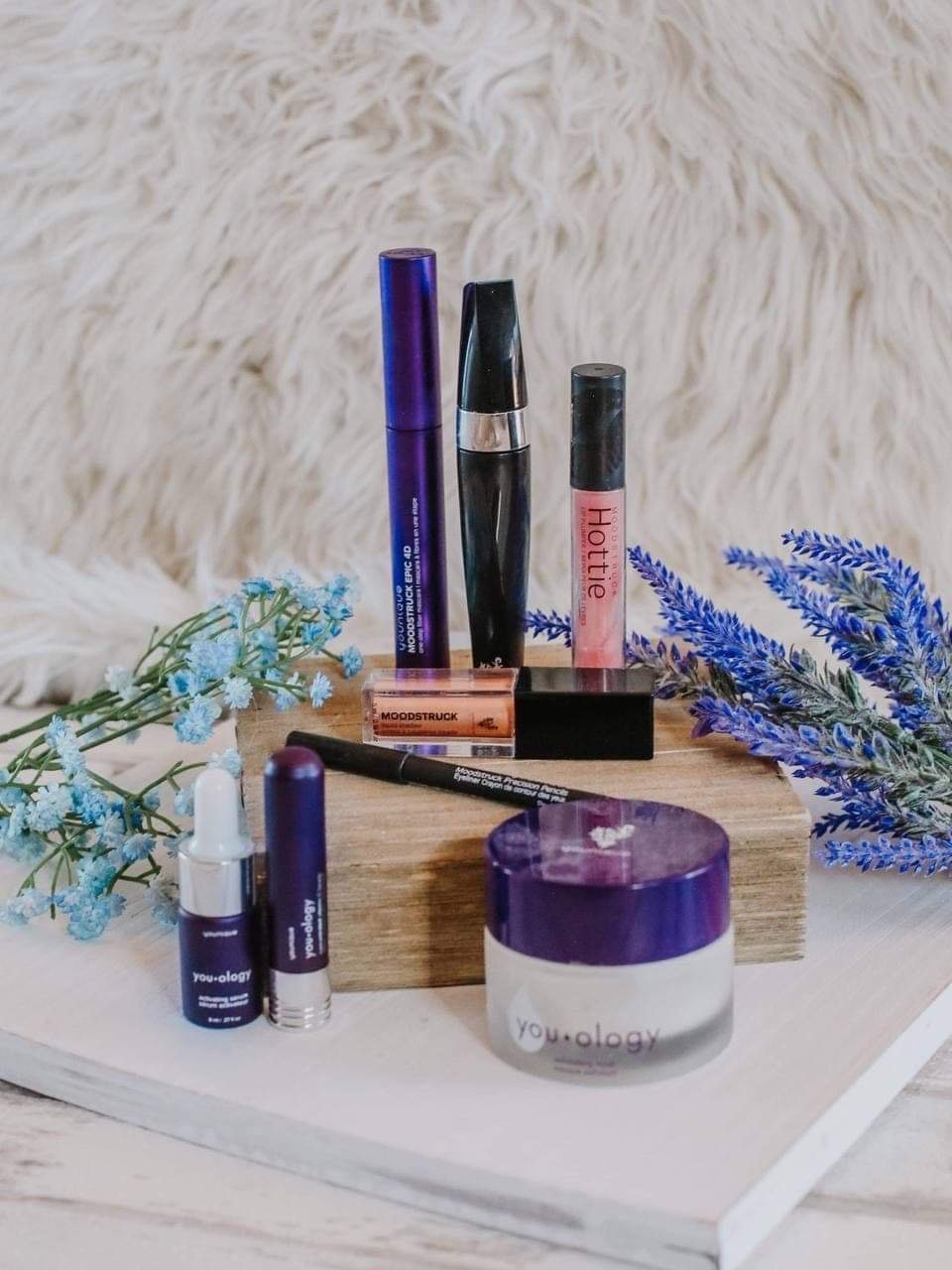 Mélanie Coulombe Younique | 937 Rue de Louvigny, Terrebonne, QC J6X 1X4, Canada | Phone: (514) 792-3134
